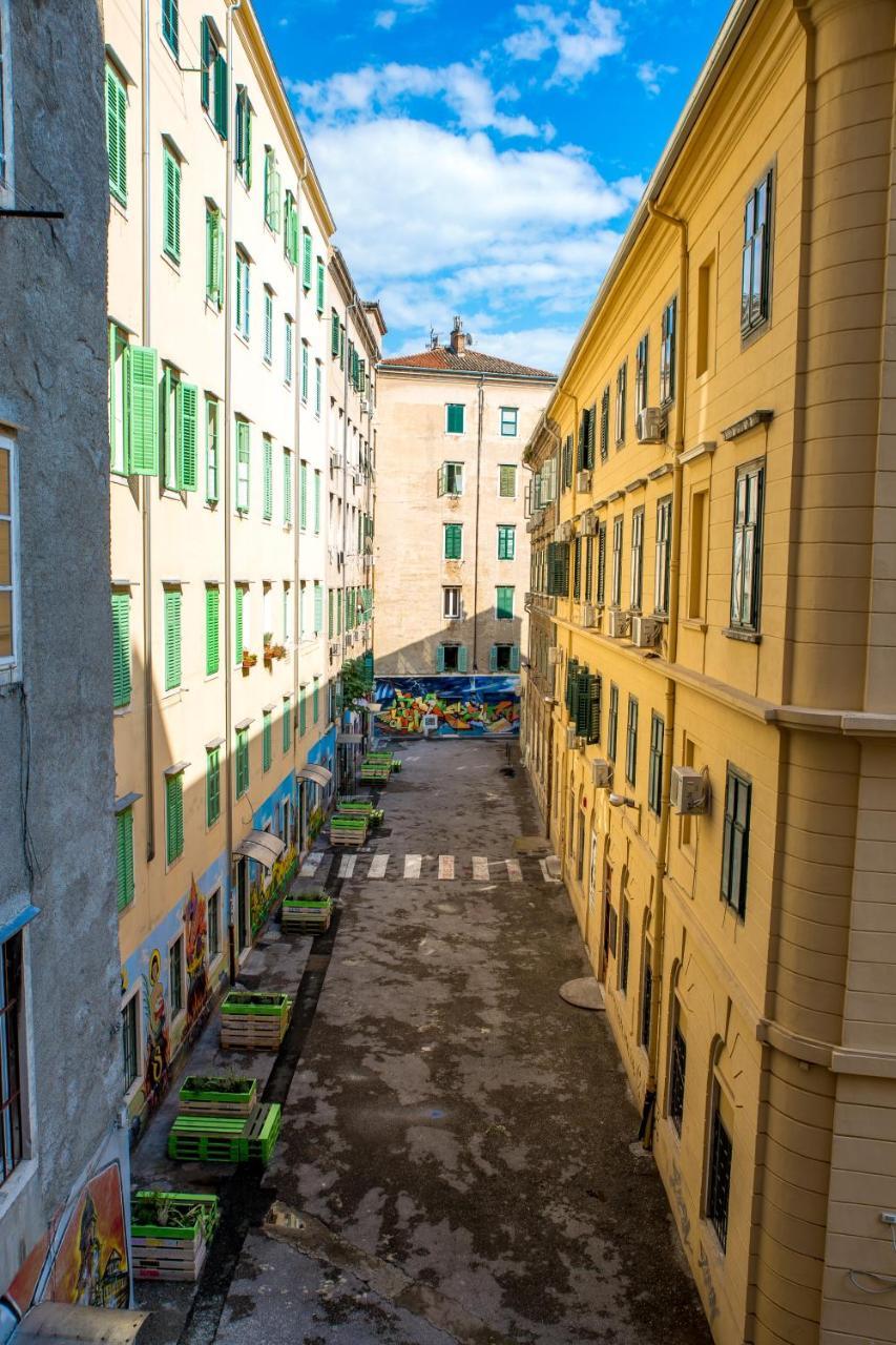 Hostel 1W Rijeka Exterior foto